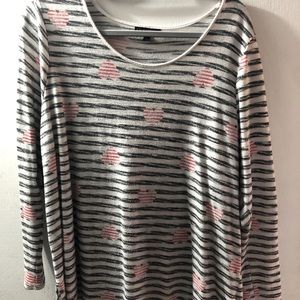 Lightweight striped heart sweater